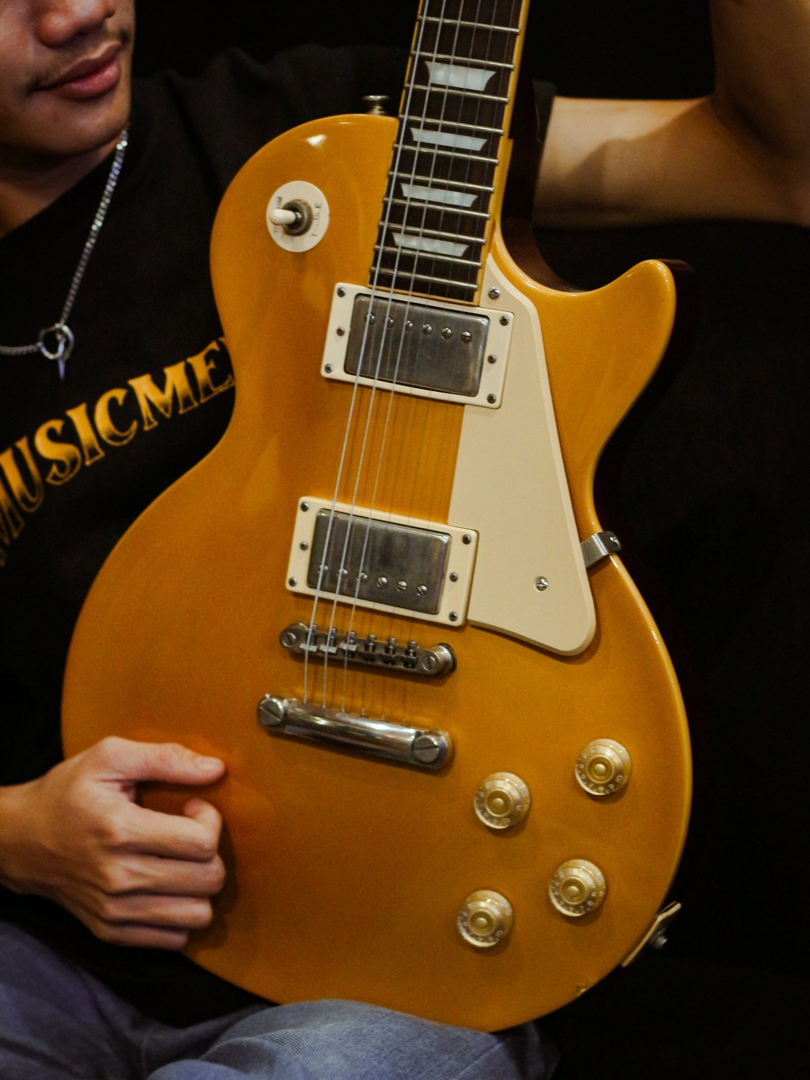 Epiphone Les Paul Standard Gold Top (2013) - Image 2