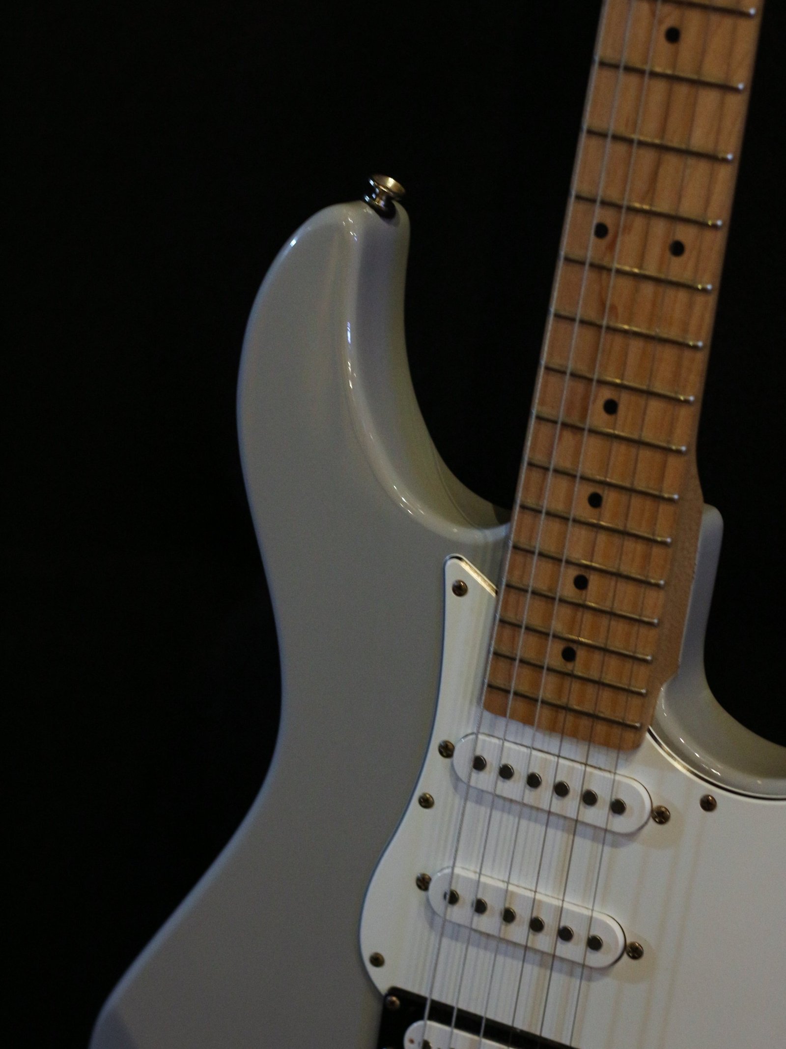 Yamaha Pacifica 112VM in Gray (Used) - Image 3