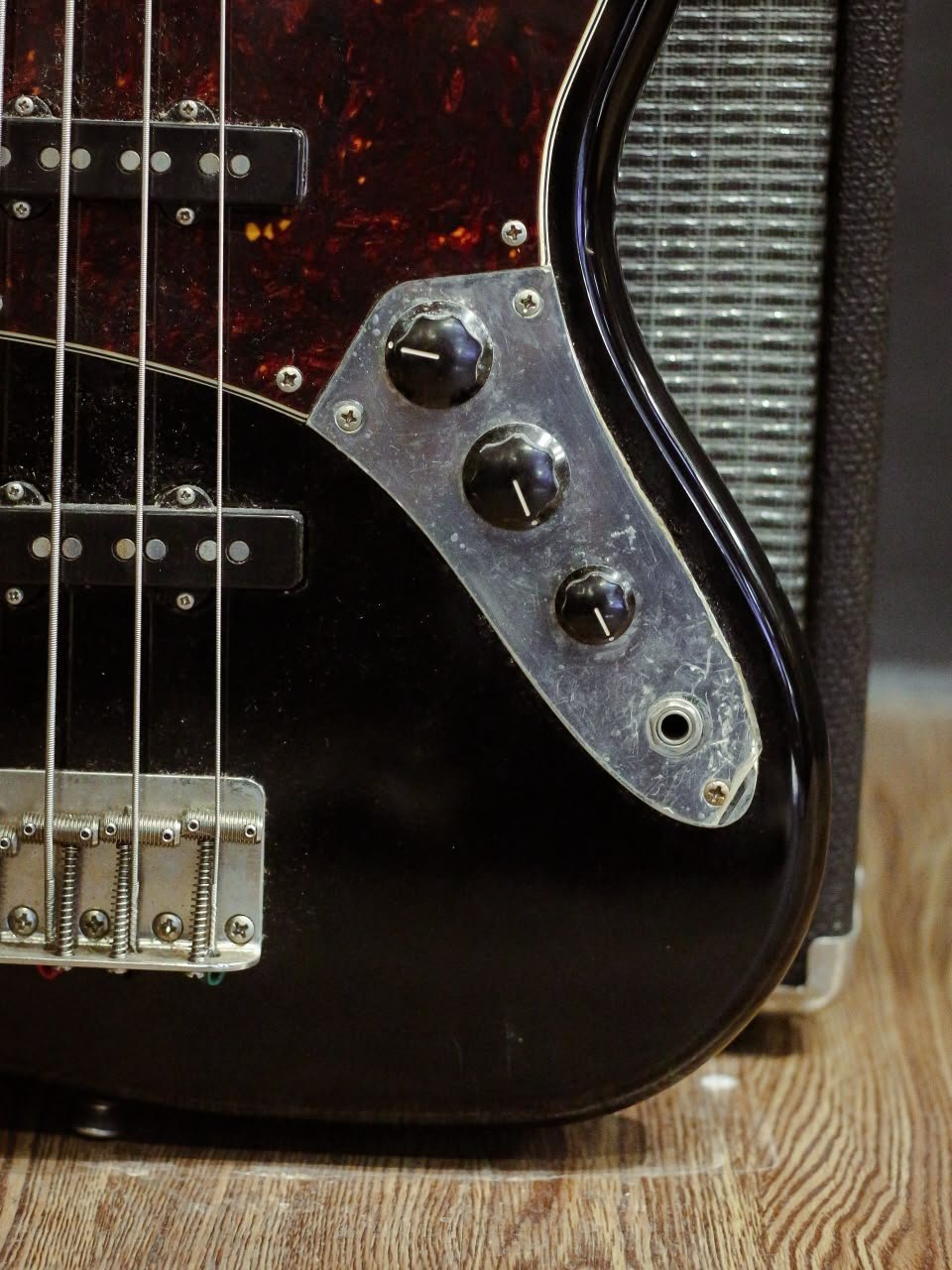 Squier Classic Vibe '60s Jazz Bass - Image 4