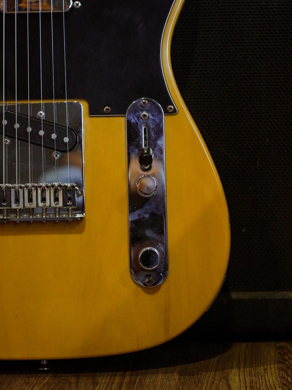 Squier FSR Affinity Series Telecaster Butterscotch Blonde - Image 4
