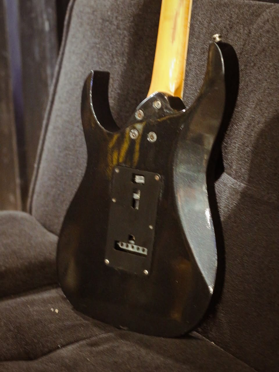 Ibanez RG440V 2013 - Image 5