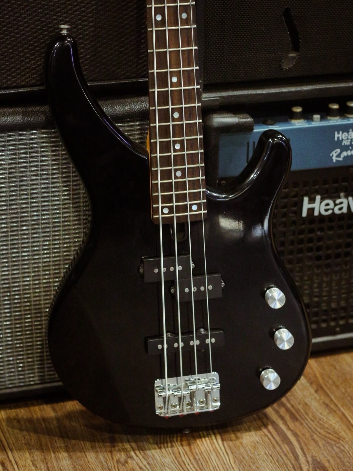Yamaha TRBX174 - Image 5